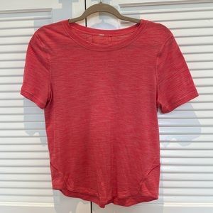 Lululemon tee size 6 pink